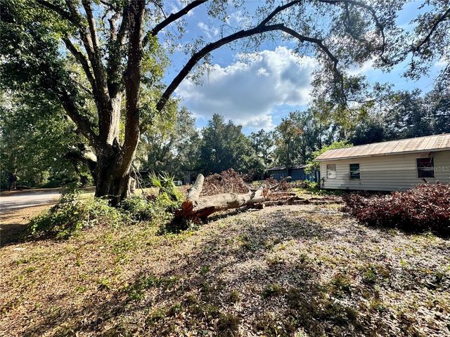 4702 STRAUSS ROAD, Plant City, FL 33565