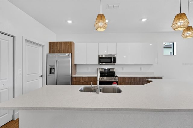 1018 S MARLIN DRIVE, Punta Gorda, FL 33950