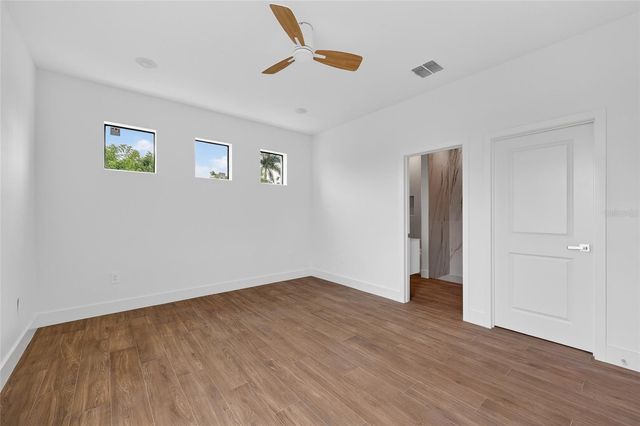 1018 S MARLIN DRIVE, Punta Gorda, FL 33950