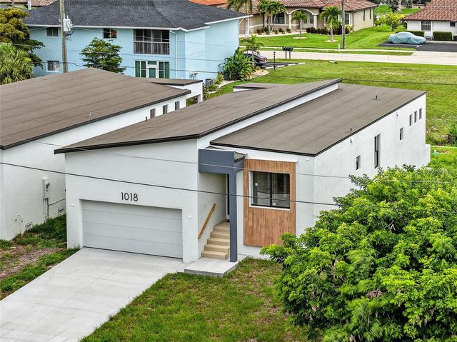 1018 S MARLIN DRIVE, Punta Gorda, FL 33950