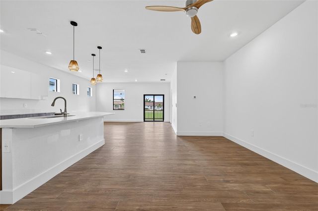 1018 S MARLIN DRIVE, Punta Gorda, FL 33950