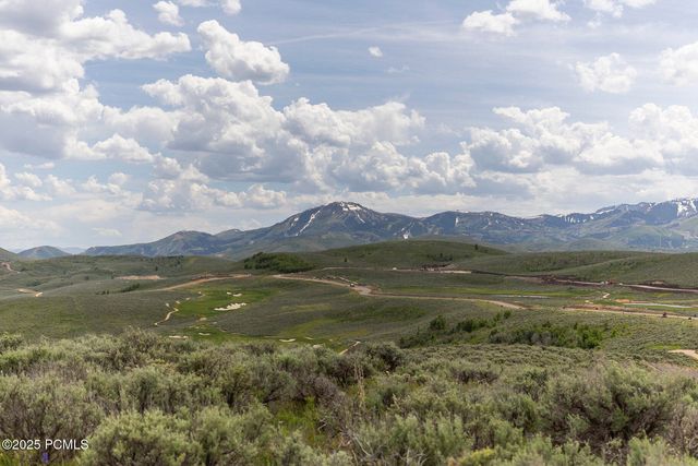 5744 Golf Club Link, Park City, UT 84098
