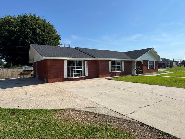 126 East 100th Street, Cut Off, LA 70345