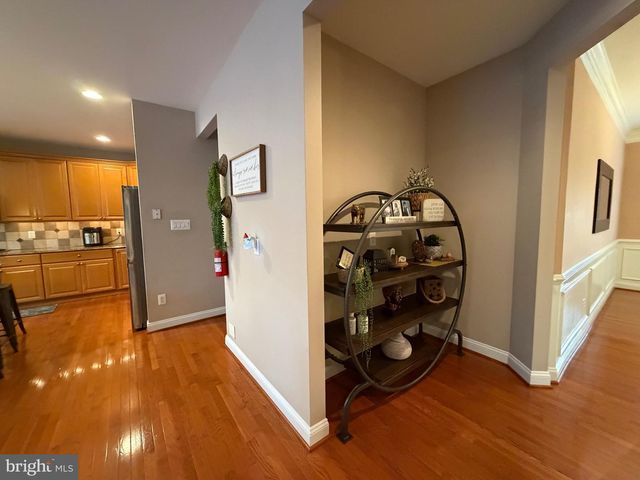 20 RICHLAND DR, Mount Laurel, NJ 08054