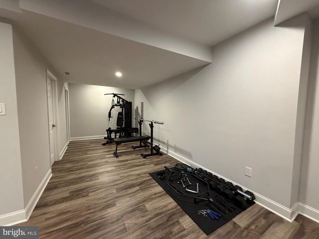 20 RICHLAND DR, Mount Laurel, NJ 08054