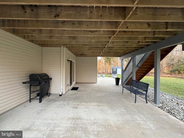 20 RICHLAND DR, Mount Laurel, NJ 08054