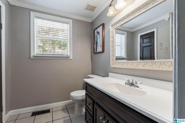 5211 EDGEWOOD ROAD, Adamsville, AL 35005