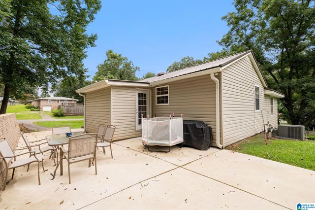 5211 EDGEWOOD ROAD, Adamsville, AL 35005