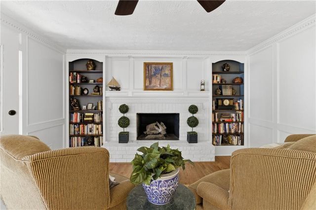 5321 Lanford Springs Court SW, Lilburn, GA 30047