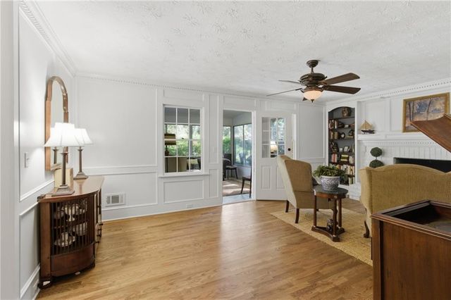 5321 Lanford Springs Court SW, Lilburn, GA 30047