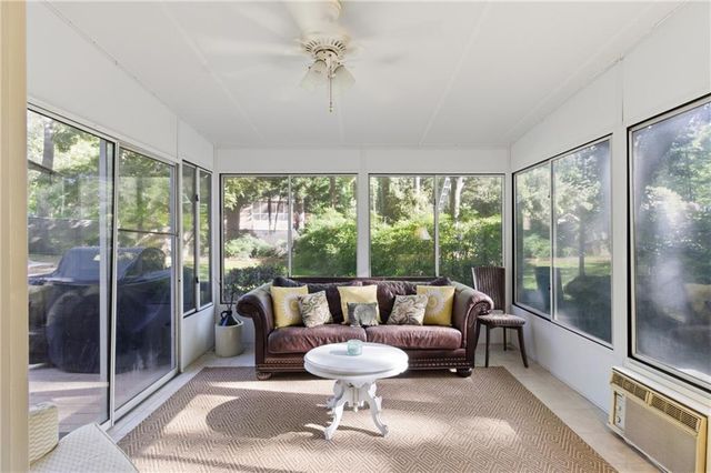 5321 Lanford Springs Court SW, Lilburn, GA 30047