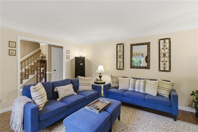 5321 Lanford Springs Court SW, Lilburn, GA 30047