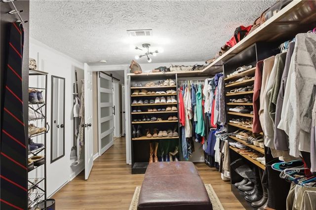 5321 Lanford Springs Court SW, Lilburn, GA 30047