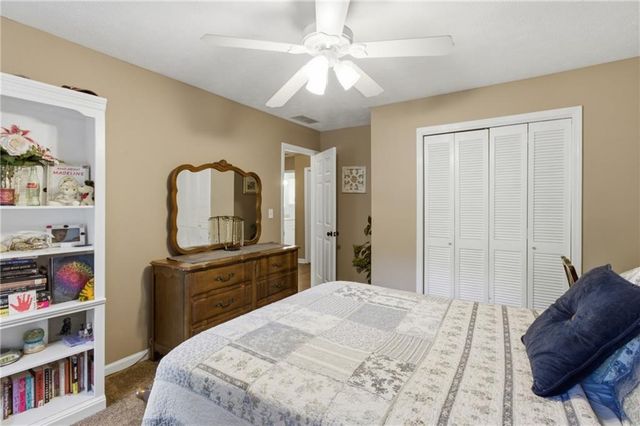 5321 Lanford Springs Court SW, Lilburn, GA 30047