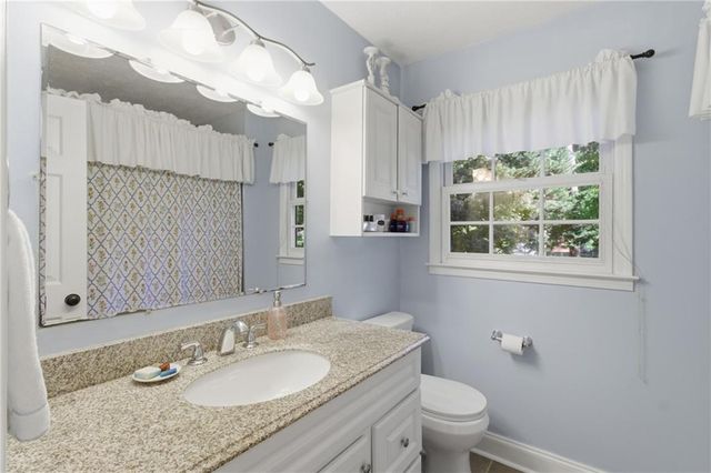 5321 Lanford Springs Court SW, Lilburn, GA 30047