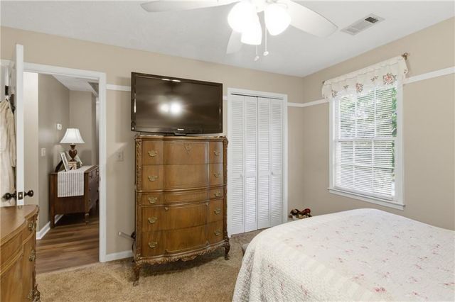 5321 Lanford Springs Court SW, Lilburn, GA 30047