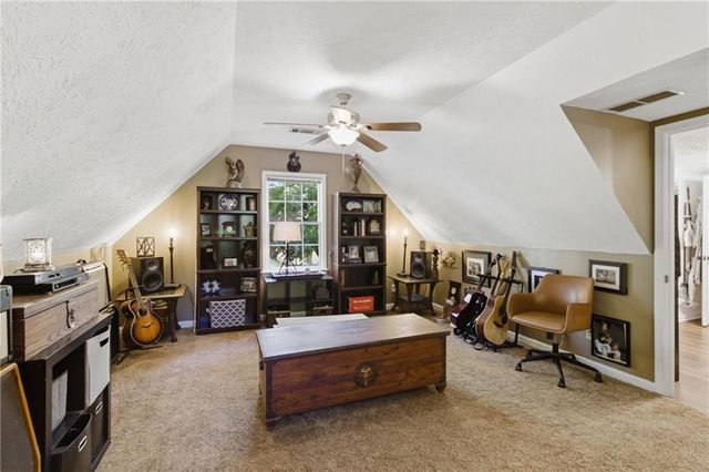 5321 Lanford Springs Court SW, Lilburn, GA 30047