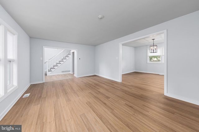 115 GREENVALE CT, Cherry Hill, NJ 08034