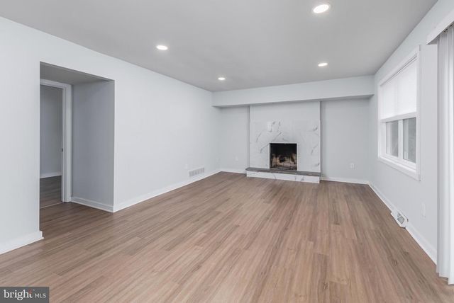 115 GREENVALE CT, Cherry Hill, NJ 08034
