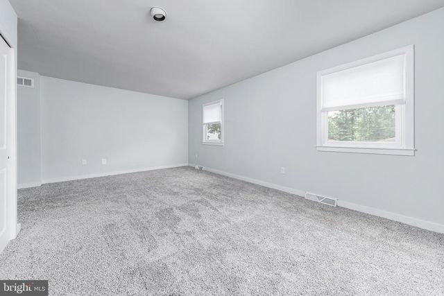 115 GREENVALE CT, Cherry Hill, NJ 08034