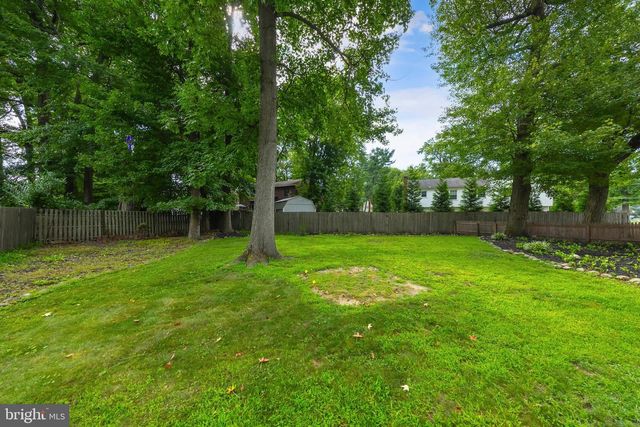115 GREENVALE CT, Cherry Hill, NJ 08034