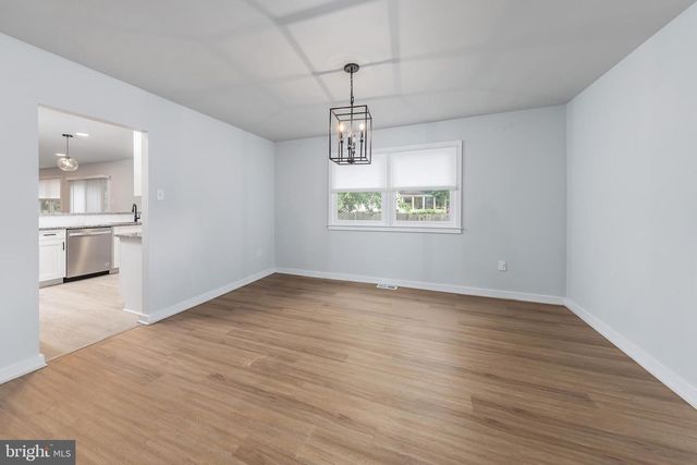115 GREENVALE CT, Cherry Hill, NJ 08034
