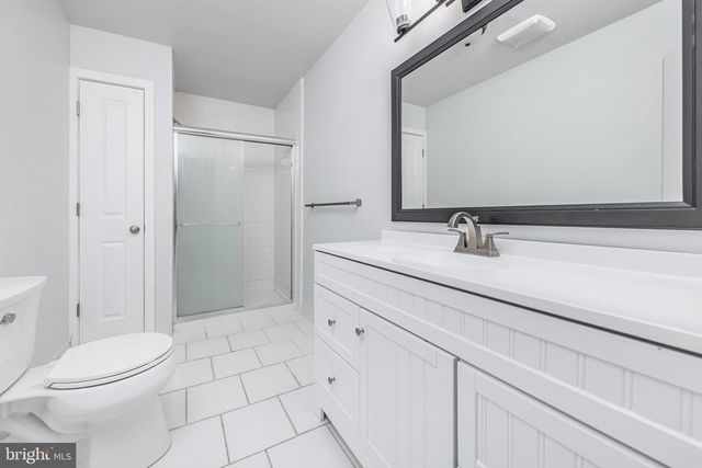 115 GREENVALE CT, Cherry Hill, NJ 08034