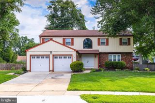 115 GREENVALE CT, Cherry Hill, NJ 08034