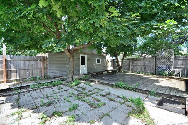 2024 Quincy AVENUE, Racine, WI 53403