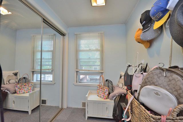 2024 Quincy AVENUE, Racine, WI 53403