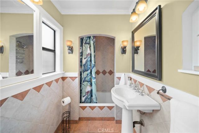 4231 E 8th, Long Beach, CA 90804