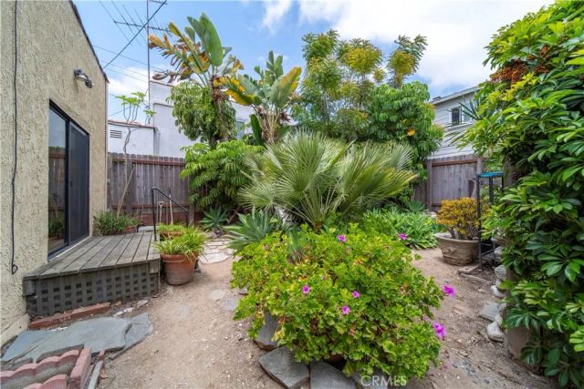 4231 E 8th, Long Beach, CA 90804