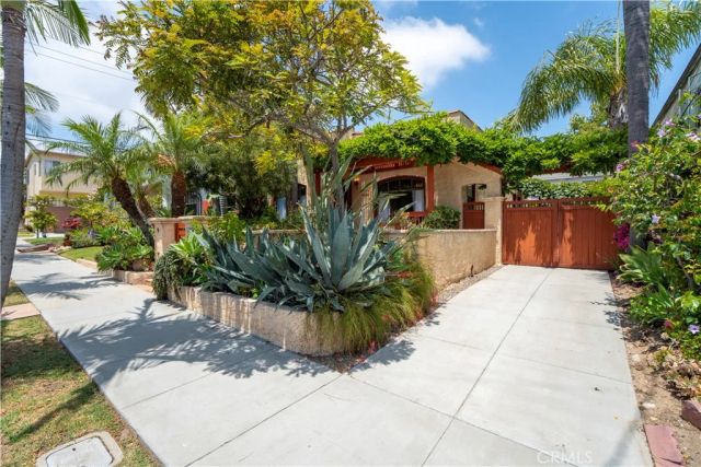 4231 E 8th, Long Beach, CA 90804
