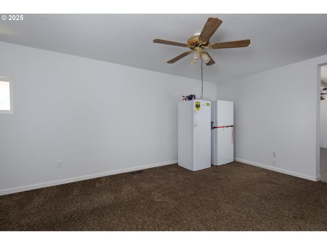 72 BRUNNING Rd, Stevenson, WA 98648