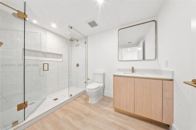 90 NE 32nd Street 1013, Miami, FL 33127