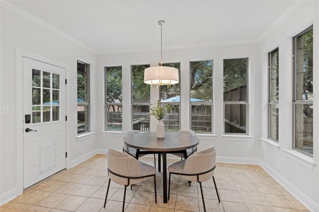 2709 Deep River CIR, Round Rock, TX 78665
