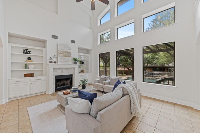 2709 Deep River CIR, Round Rock, TX 78665