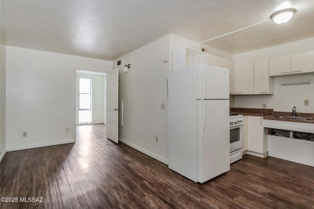 770 N Dodge Blvd Apt 30, Tucson, AZ 85716