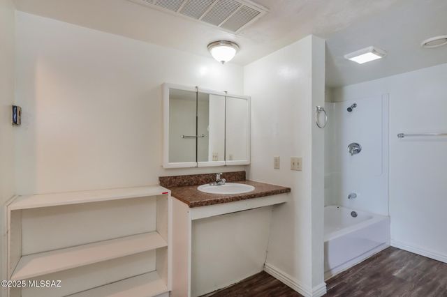 770 N Dodge Blvd Apt 30, Tucson, AZ 85716