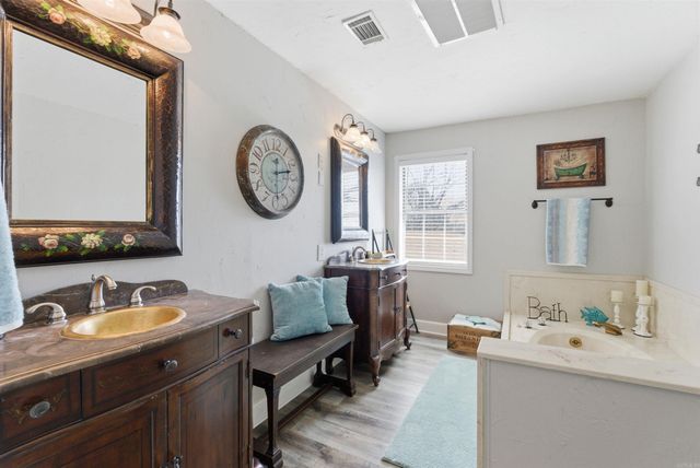 340 Belmont Acres Circle, Tumbling Shoals, AR 72581