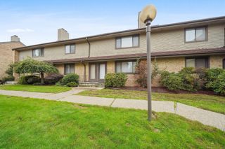 2289 Bedford Street G17, Stamford, CT 06905