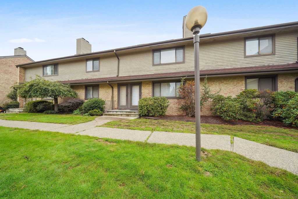 2289 Bedford Street G17, Stamford, CT 06905