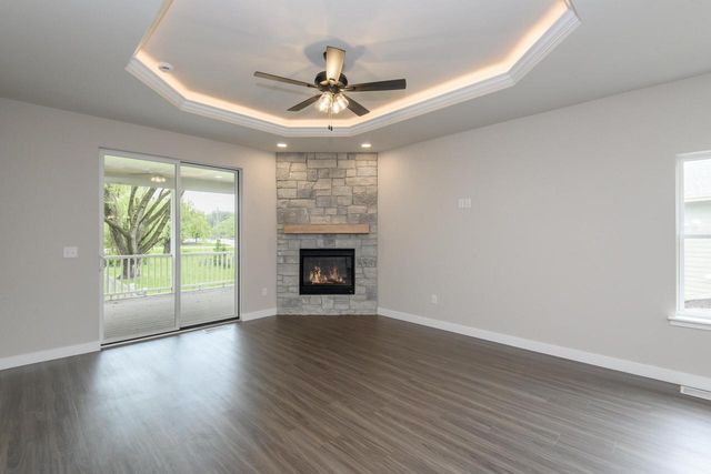 7030 Stonewood LANE, Lannon, WI 53046