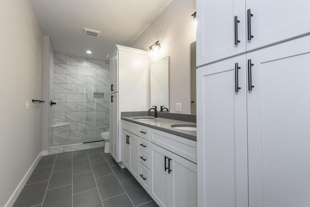 7030 Stonewood LANE, Lannon, WI 53046