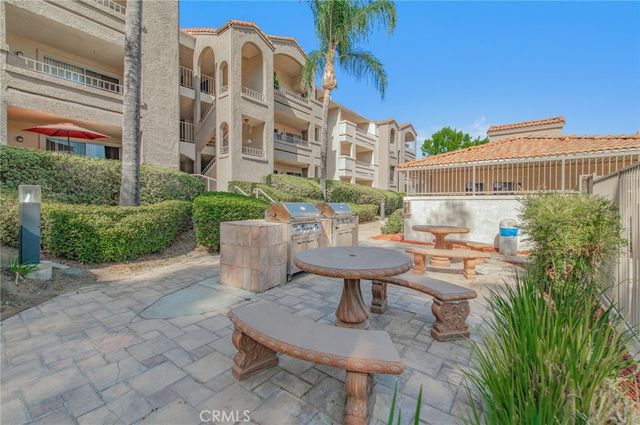 1027 Vista Del Cerro Drive 204, Corona, CA 92879