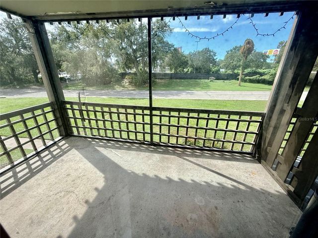 6519 W NEWBERRY ROAD 107, Gainesville, FL 32605