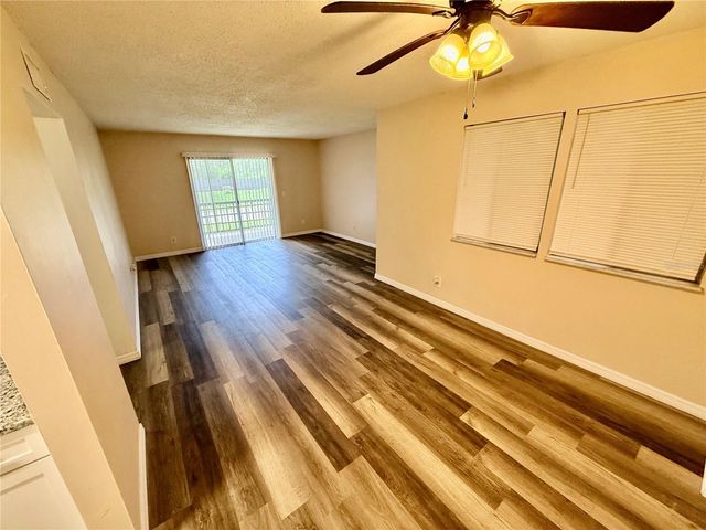 6519 W NEWBERRY ROAD 107, Gainesville, FL 32605
