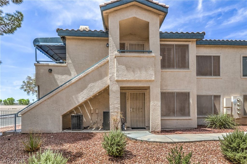 3425 East Russell Road 221, Las Vegas, NV 89120 — exterior