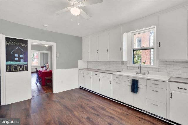 175 S EAST ST, Spring Grove, PA 17362
