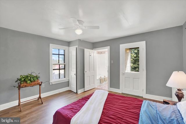 175 S EAST ST, Spring Grove, PA 17362